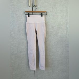 • Lululemon | Leggings